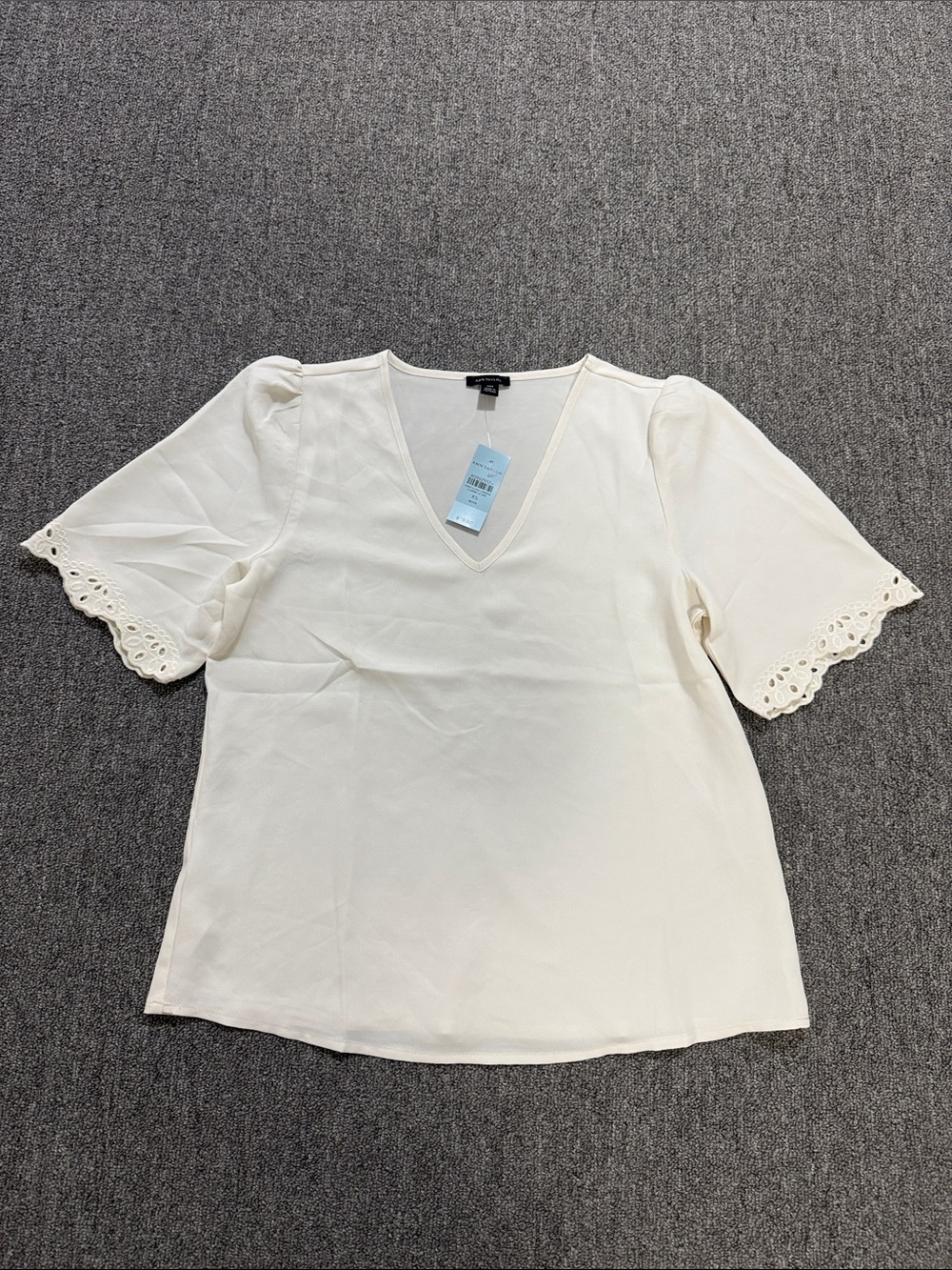 Ann Taylor Cream V-Neck Eyelet Sleeve Blouse